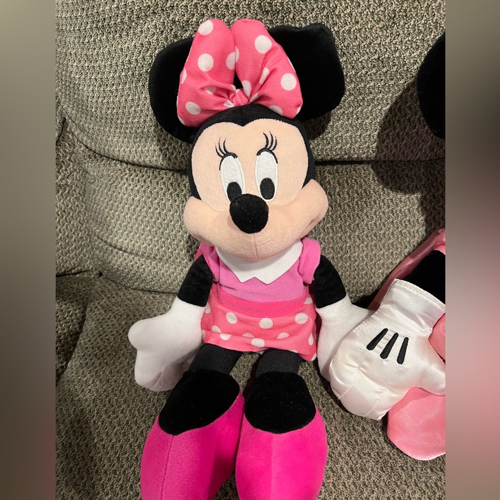 Minnie Mouse Stuffed Animals 19 inch